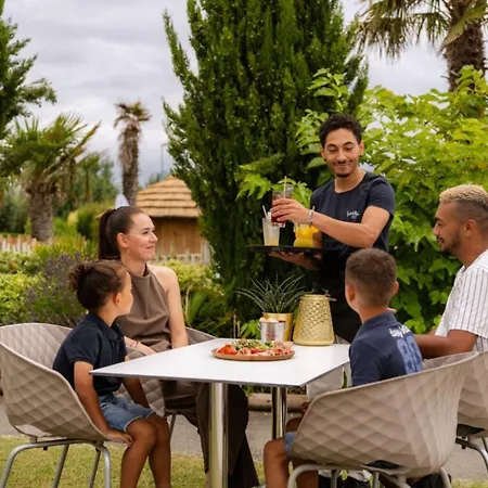 Κάμπινγκ Mobil Prestige Avec Terrasse A - Api-1-52-1055 *