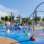 Campsite Mobil Prestige Avec Terrasse A - Api-1-52-1055 Saint-Jean-de-Monts