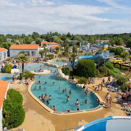 Mobil Prestige Avec Terrasse à - Api-1-52-1055 Saint-Jean-de-Monts