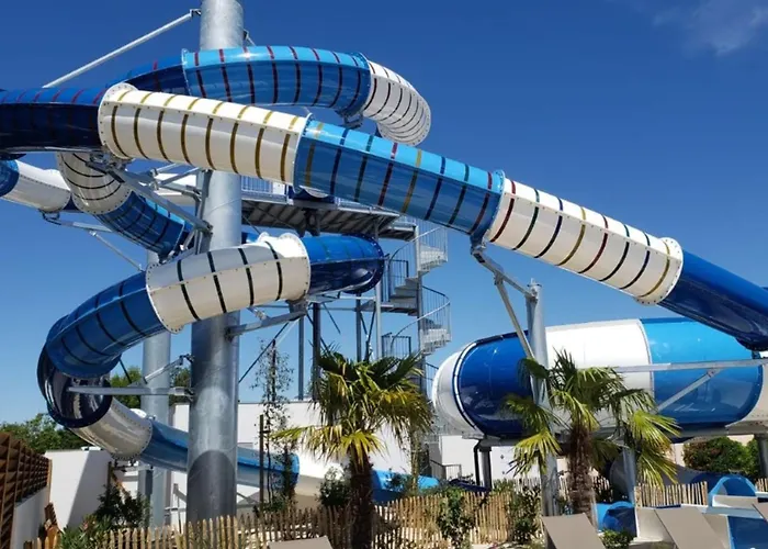 Camping Mobil Prestige Avec Terrasse à - Api-1-52-1055 Saint-Jean-de-Monts