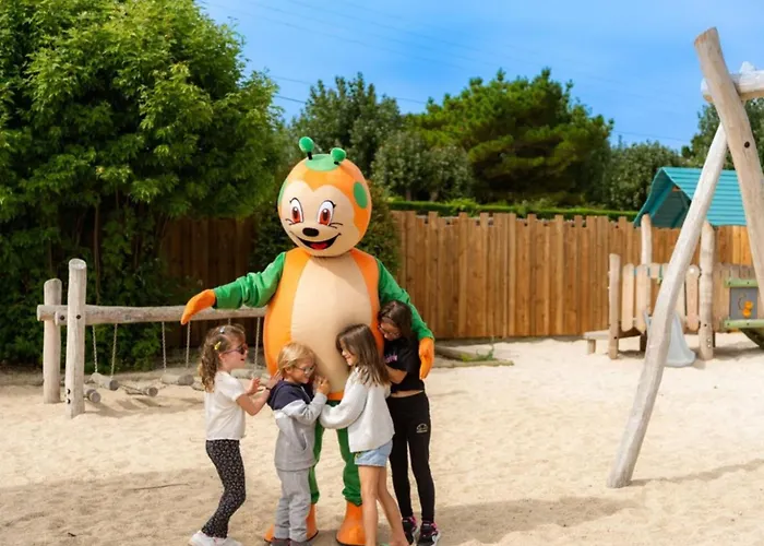 Mobil Prestige Avec Terrasse à - Api-1-52-1055 * Saint-Jean-de-Monts