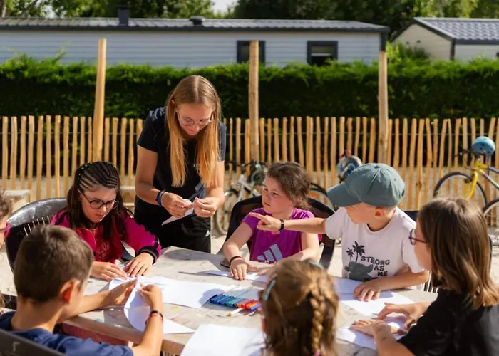 Mobil Prestige Avec Terrasse à - Api-1-52-1055 Camping Saint-Jean-de-Monts